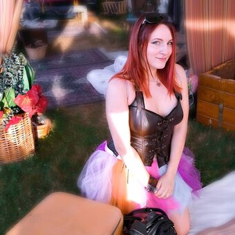 NixiePixel / NixieDoesLinux / nixie_neon / nixietron Nude Leaks OnlyFans Photo 5