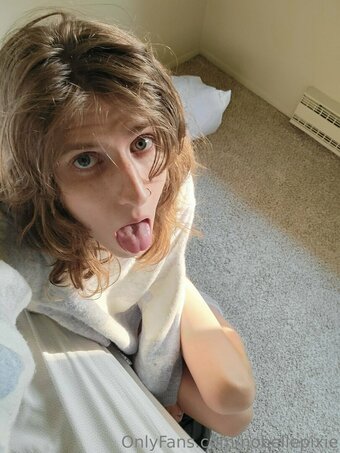 nobellpixie Nude Leaks Photo 10