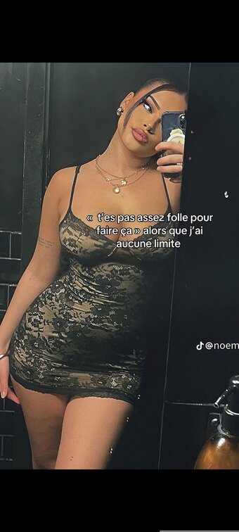 noemiesbtt / noemie.sbt Nude Leaks Photo 6