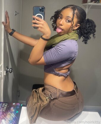 noirkitty / noirkittyyy Nude Leaks OnlyFans Photo 21