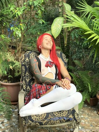 noraredmain Nude Leaks Photo 11