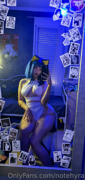 notehyra Nude Leaks Photo 25