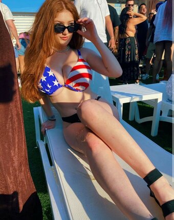 notemilyb / Emilybarch / notemily.oliver Nude Leaks Photo 18