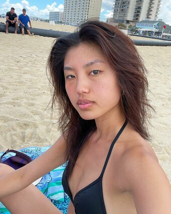 Notevenemily / stillnotemily Nude Leaks Photo 26