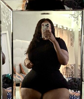 NotSoThick Nude Leaks Photo 11