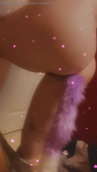 Notwitheredrose / https: / lapraslivvy / unwitheredrose9 Nude Leaks OnlyFans Photo 10