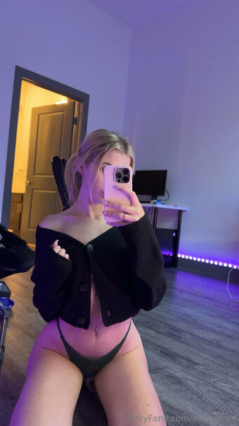 novaafree Nude Leaks Photo 11