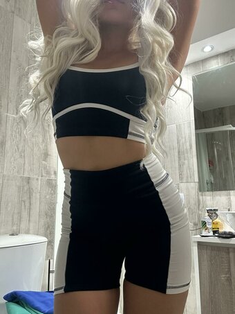 NxtDoorMuse Nude Leaks Photo 4