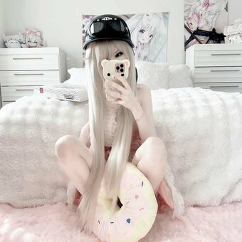 nyauseea / https: Nude Leaks Photo 2