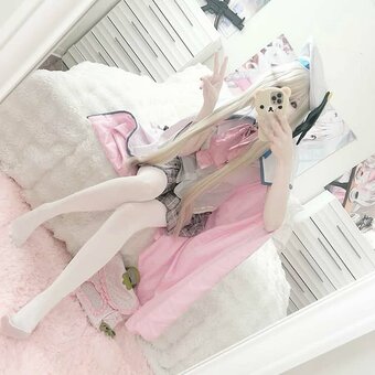 nyauseea / https: Nude Leaks Photo 9