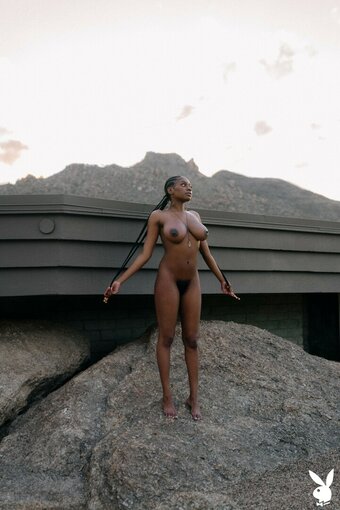 Nyla Nude Leaks Photo 22