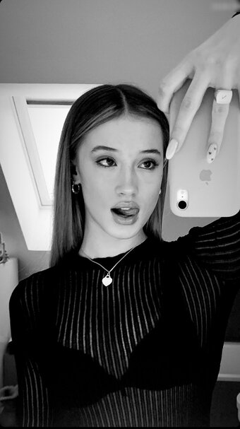 Nylaamriaa / nyla.hpr Nude Leaks Photo 11