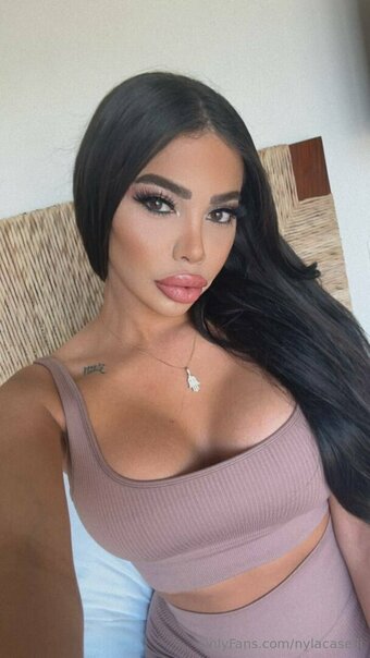 nylavip Nude Leaks Photo 8