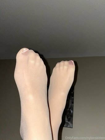 nylonskitten Nude Leaks Photo 17
