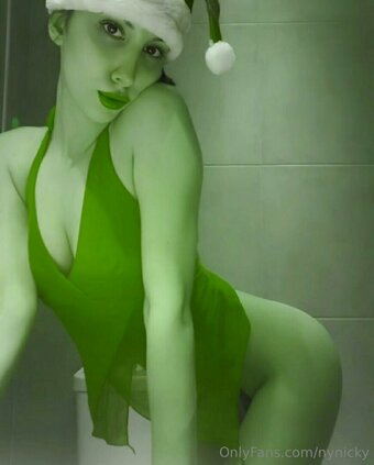 nynicky Nude Leaks Photo 26