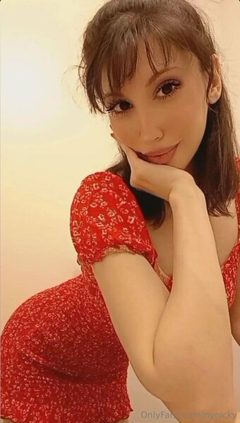 nynicky Nude Leaks Photo 27