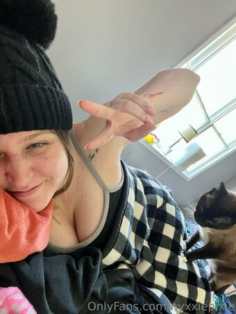 nyxxiepixie Nude Leaks Photo 2