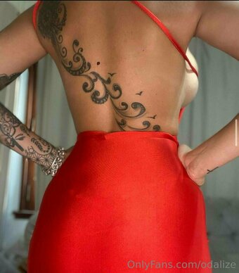 odalize Nude Leaks Photo 1