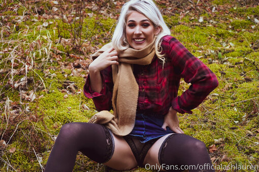officialashlauren