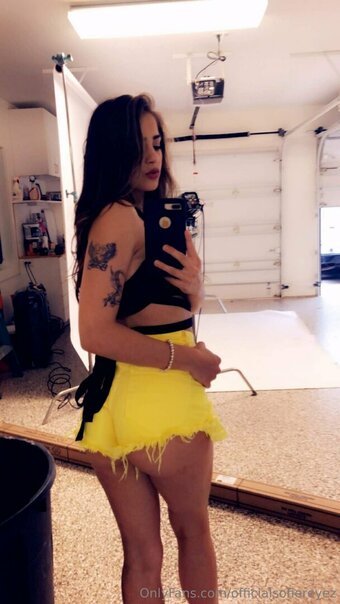 officialsofiereyez Nude Leaks Photo 1