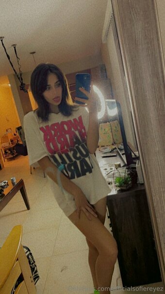 officialsofiereyez Nude Leaks Photo 4