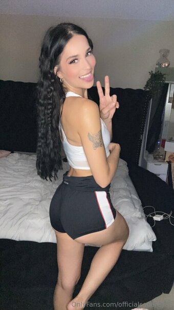 officialsofiereyez Nude Leaks Photo 25