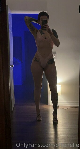 OftenElle / https: Nude Leaks OnlyFans Photo 18