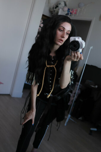 ofudgebuni Nude Leaks Photo 21