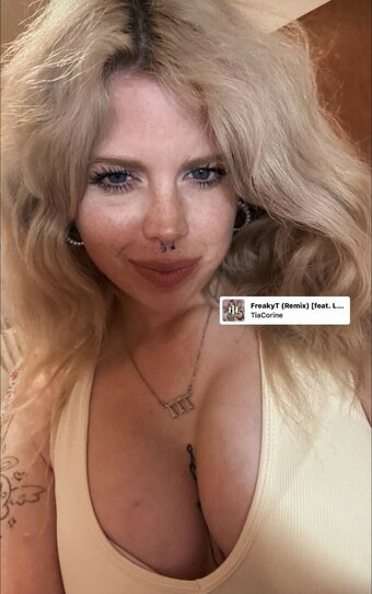 Olive / Knifegal / juulrat / olive_is_a / oliveheld Nude Leaks OnlyFans Photo 19