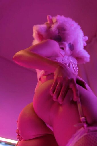 Olyashaa / olyashaasaxon Nude Leaks Photo 6