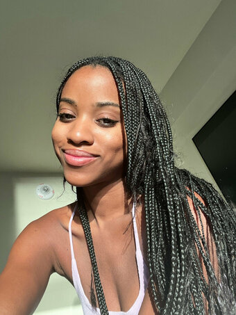 onlybombshell Nude Leaks Photo 15