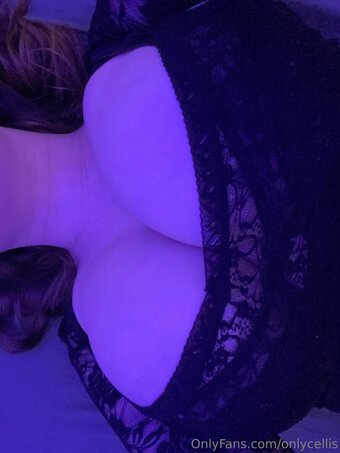 Onlycellis Nude Leaks Photo 22