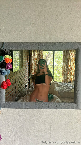 onlyevalove Nude Leaks Photo 12