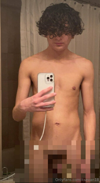 onlyevanof Nude Leaks Photo 1