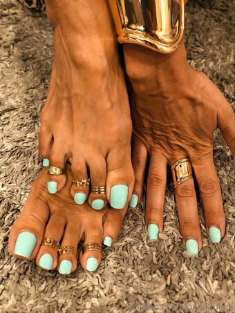 onlyfabiani Nude Leaks Photo 6