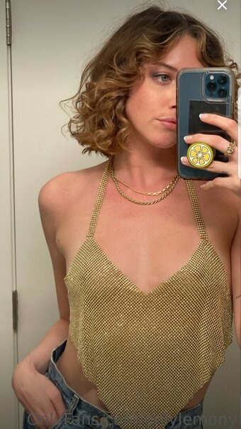 OnlyLemony / asouefacts Nude Leaks OnlyFans Photo 3