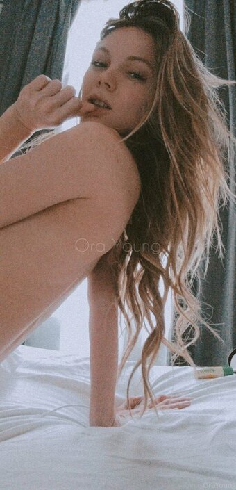 onlyora Nude Leaks Photo 12