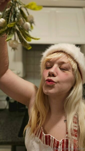 onlyraine Nude Leaks Photo 24