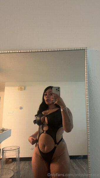 onlyshereace Nude Leaks Photo 13