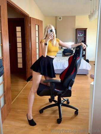 onlyyoive Nude Leaks Photo 3