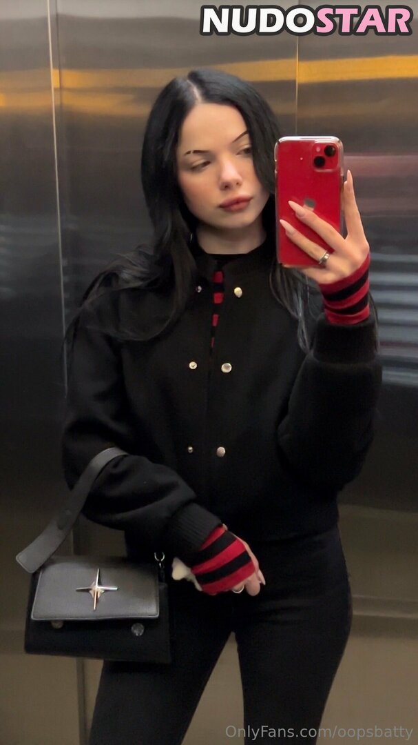oopsbatty Nude  7