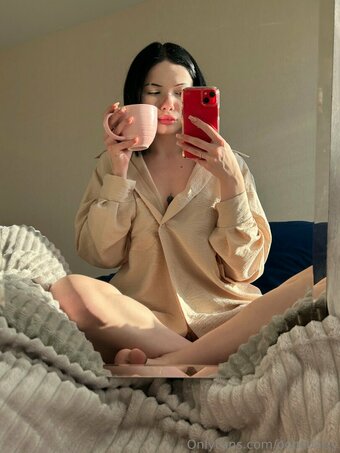 oopsbatty Nude Leaks Photo 10