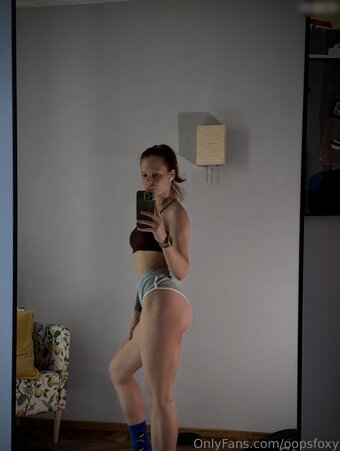 Oopsfoxy Nude Leaks Photo 3