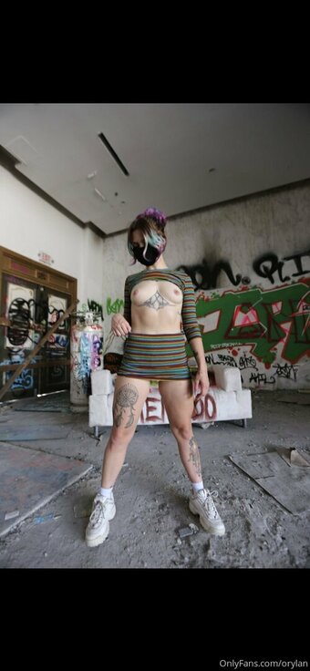 orylan Nude Leaks Photo 2