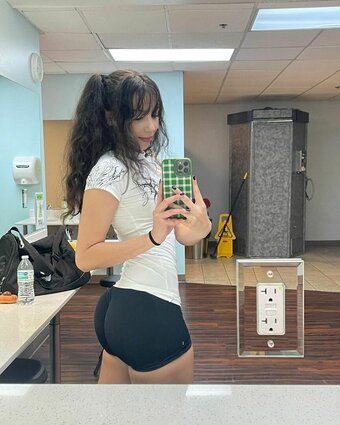 Over.taaa / Overtaa Nude Leaks Photo 10