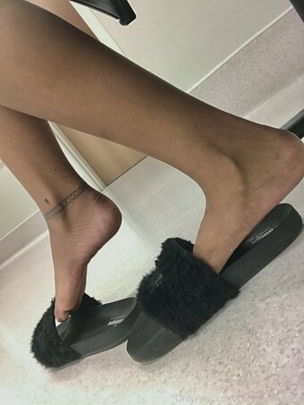 paivaqueenfeet