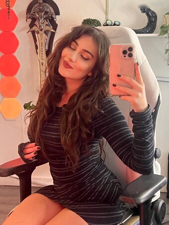 Palmbee / juju_666_ / palmbeee Nude Leaks OnlyFans Photo 6
