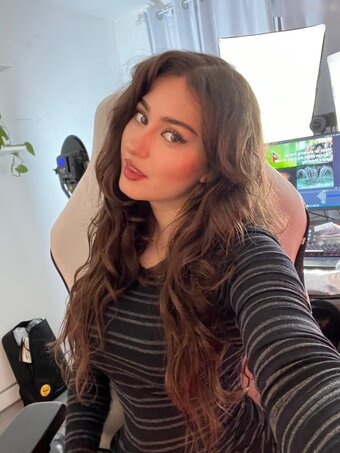 Palmbee / juju_666_ / palmbeee Nude Leaks OnlyFans Photo 7