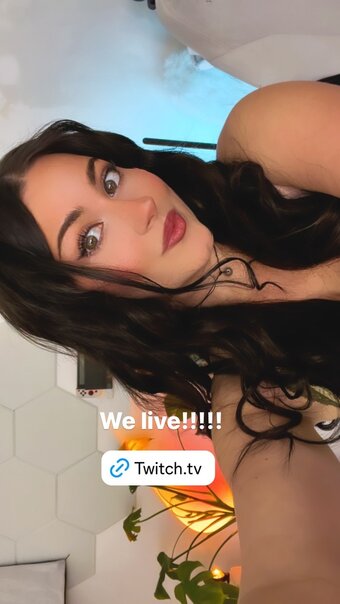 Palmbee / juju_666_ / palmbeee Nude Leaks OnlyFans Photo 17