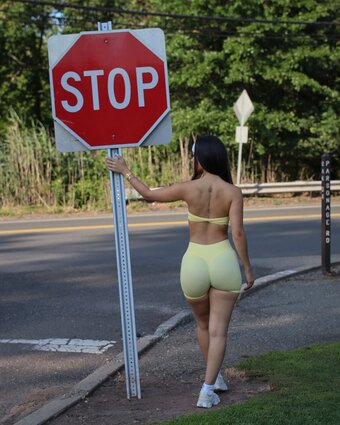 pamelarodriguzz Nude Leaks Photo 8